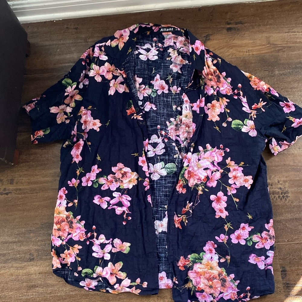 Flower button down